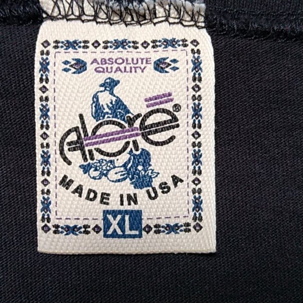 Adore Tunic - Picture 3 of 4